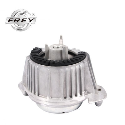 Supporto di motore automatico destro dell'automobile 2042400317 per il benz W204 OM642 di Mercedes