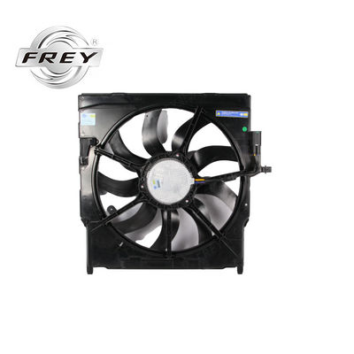 17427634471 Ventola di raffreddamento del radiatore elettrica da 850 W adatta BMW X5 F15 F85 X6 F16 F86