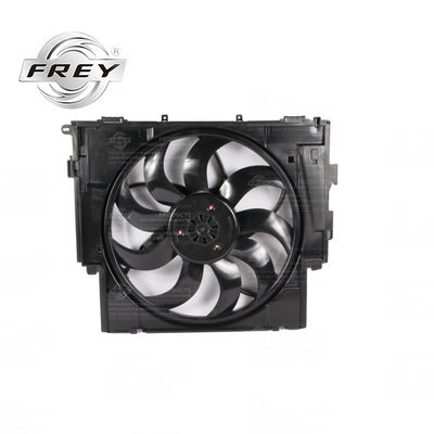 il raffreddamento pratico del motore del ventilatore del radiatore 600W parte 17418642161 per BMW F10 F11 F18 525I