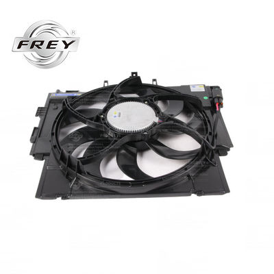 il raffreddamento pratico del motore del ventilatore del radiatore 600W parte 17418642161 per BMW F10 F11 F18 525I