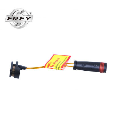 Il sensore giusto dell'automobile di usura del cuscinetto di freno parte 1645401017 2205401517 Mercedes Benz W164