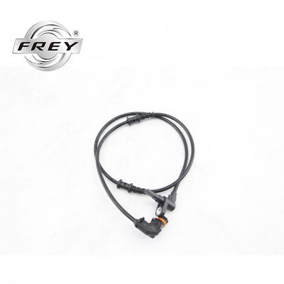 Sensore di velocità della ruota dell'ABS 6395401017 6395400417 per i ricambi auto del sistema frenante W639 Frey
