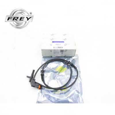 Sensore di velocità della ruota dell'ABS 6395401017 6395400417 per i ricambi auto del sistema frenante W639 Frey