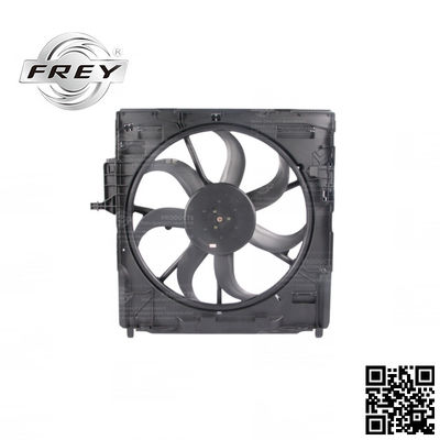 17428618241 Ventola elettrica dell'automobile delle parti di raffreddamento del motore per BMW E71 E70