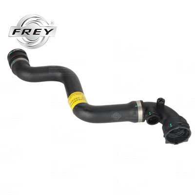 Tubo flessibile pratico dell'acqua del radiatore di BMW E46, tubo flessibile del refrigerante dell'acqua 11531436407