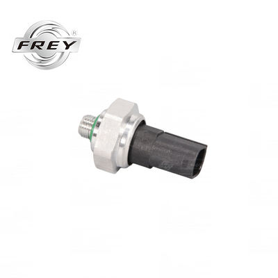 FREY AUTO PARTS Pressostato ad alta pressione per W204 W205 W212 W213 W221 2110000283