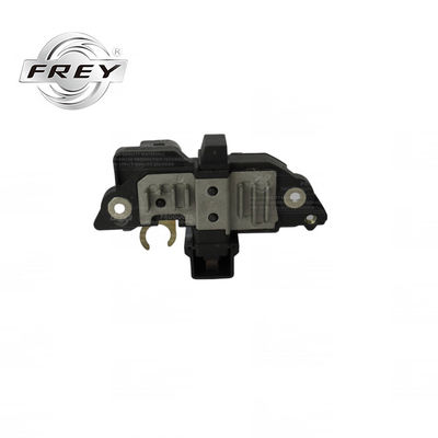 Pezzi di ricambio elettrici automatici del regolatore dell'alternatore 0031542406 per Mercedes W163 W203